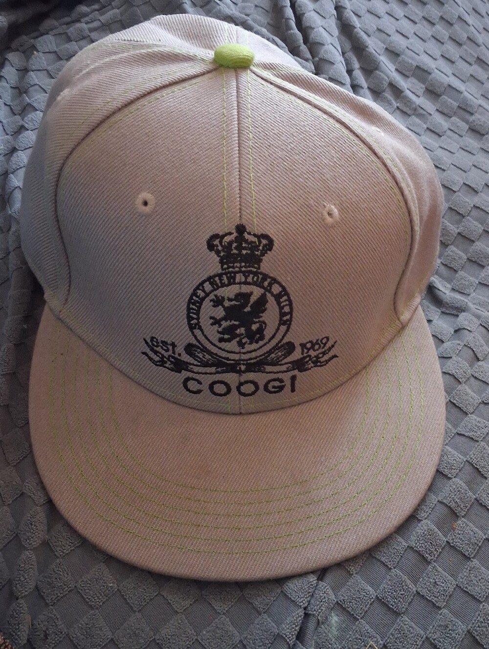 Coogi Australia - Men's 7 1/2 Gray/Lime Green Fitted Hat Cap